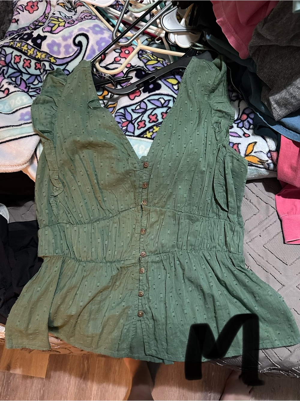 Women's Green Button-Front Peplum Top